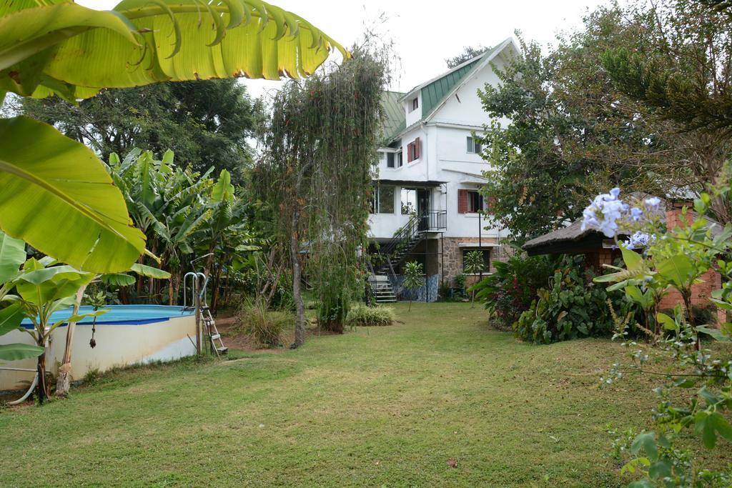 Hotel Chez Jeanne Antananarivo Esterno foto